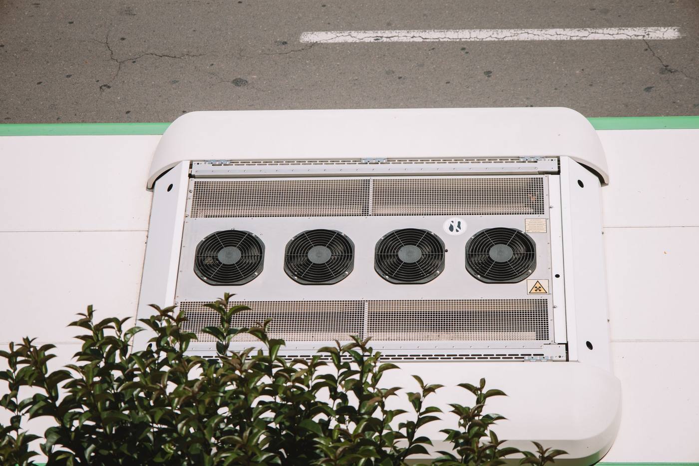 Rooftop air conditioning unit