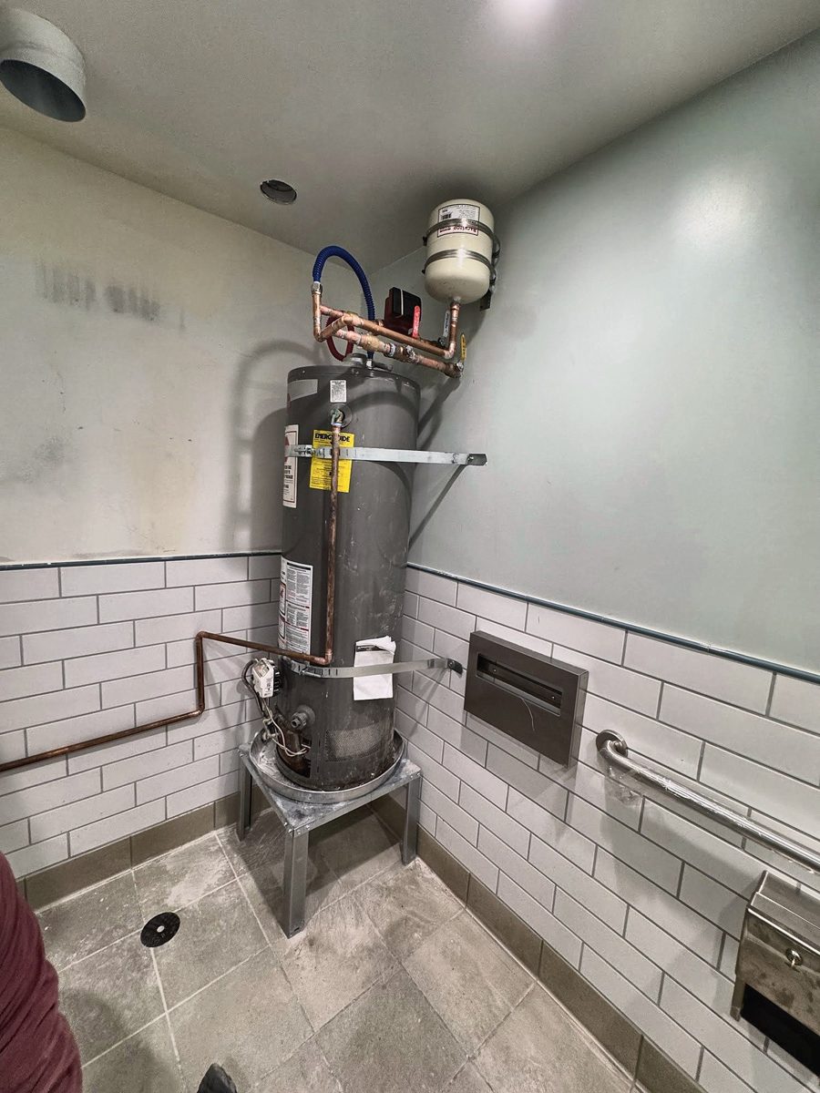 Commercial water heater