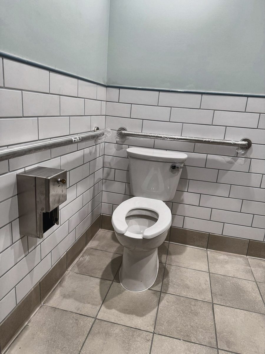 Commercial restroom